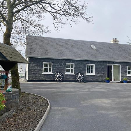 Jackie'S @ Bontrum Ballinrobe Exterior photo